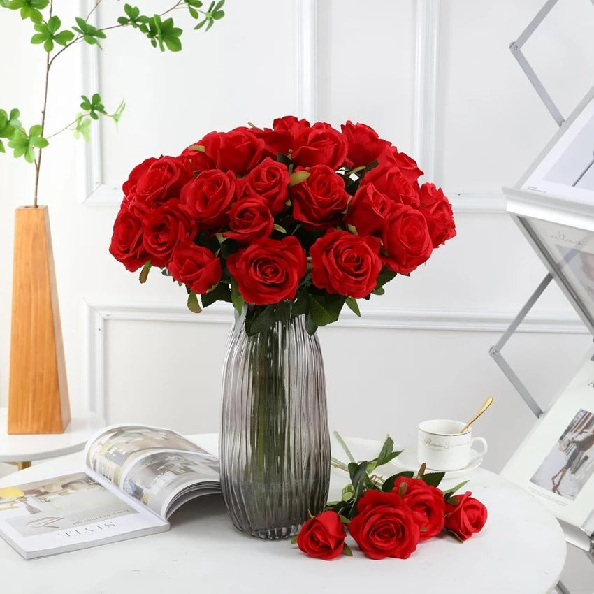 EverBloom Silk Rose Bouquet - Timeless Elegance in Bloom