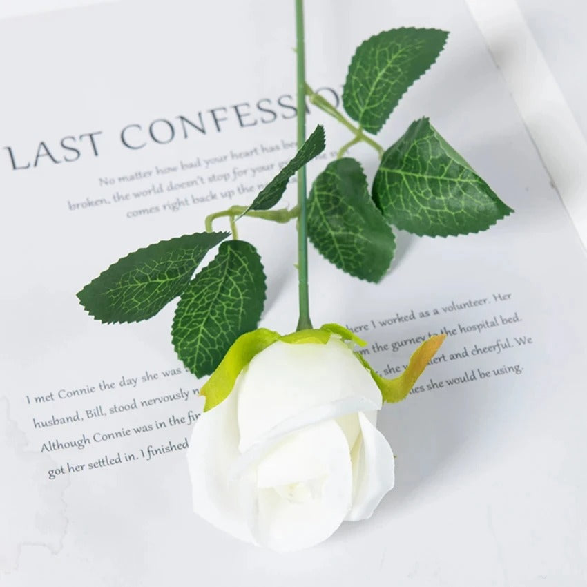 EverBloom Silk Rose Bouquet - Timeless Elegance in Bloom